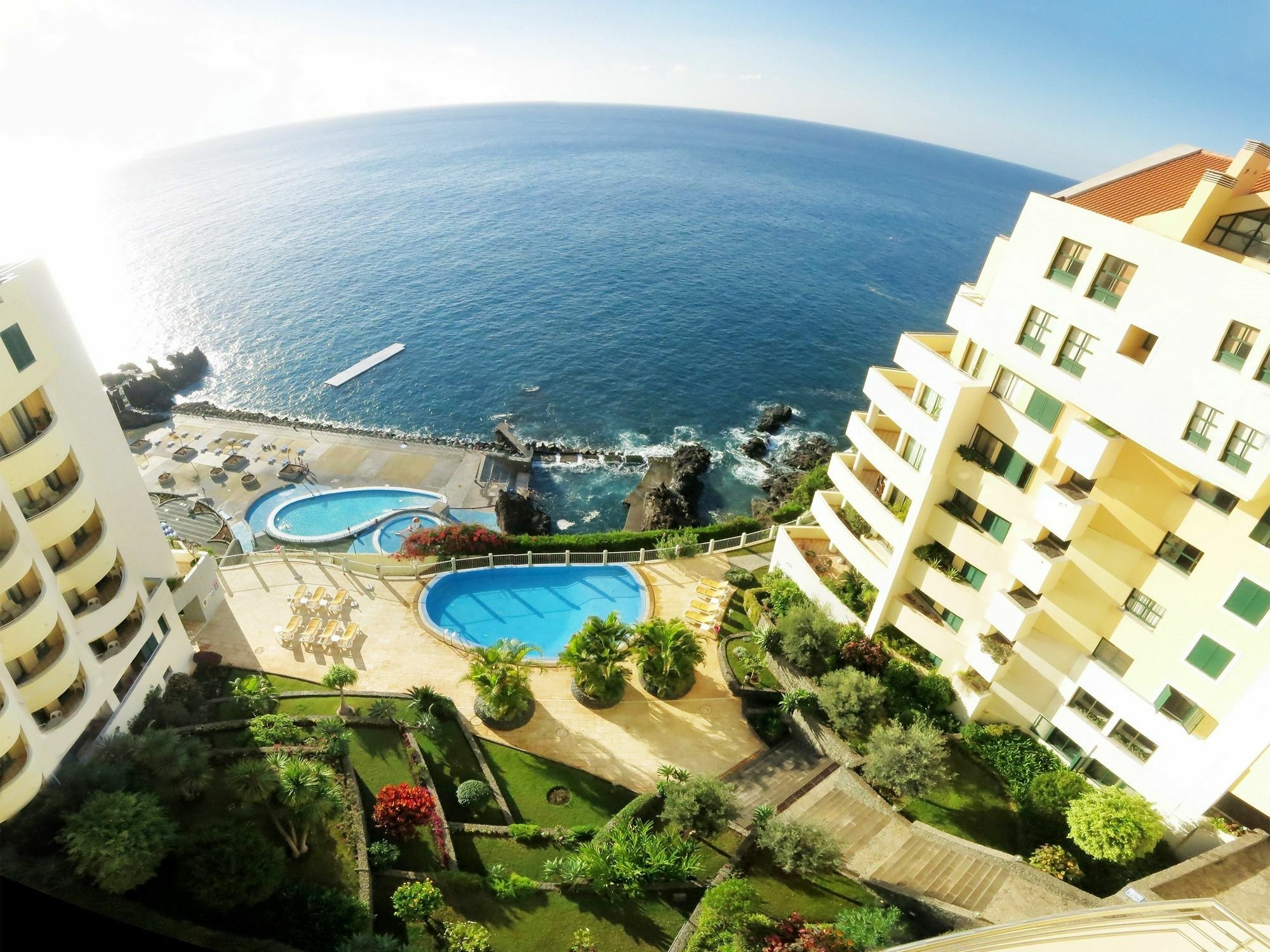 Finest Rentals - Beachfront Penthouse Фуншал Экстерьер фото